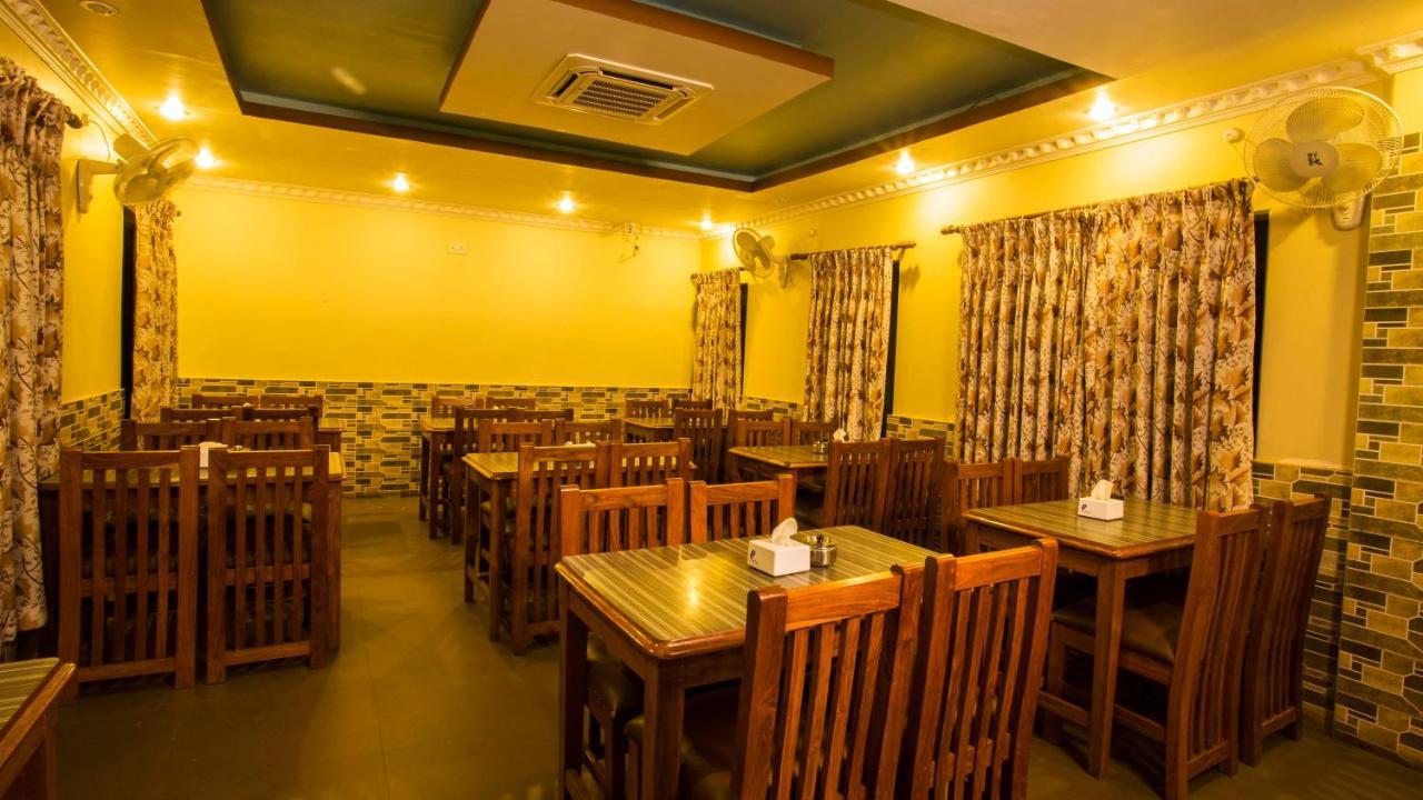 Hotel Trip Pokhara Exterior foto